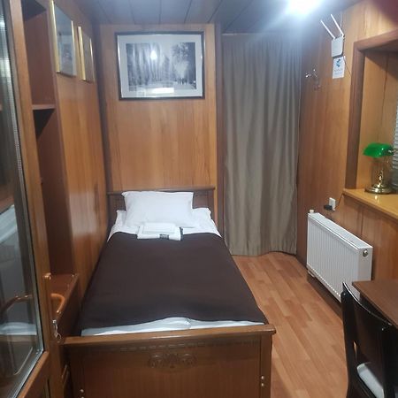 Guest House Tikhiy Dvorik Baku Exterior photo